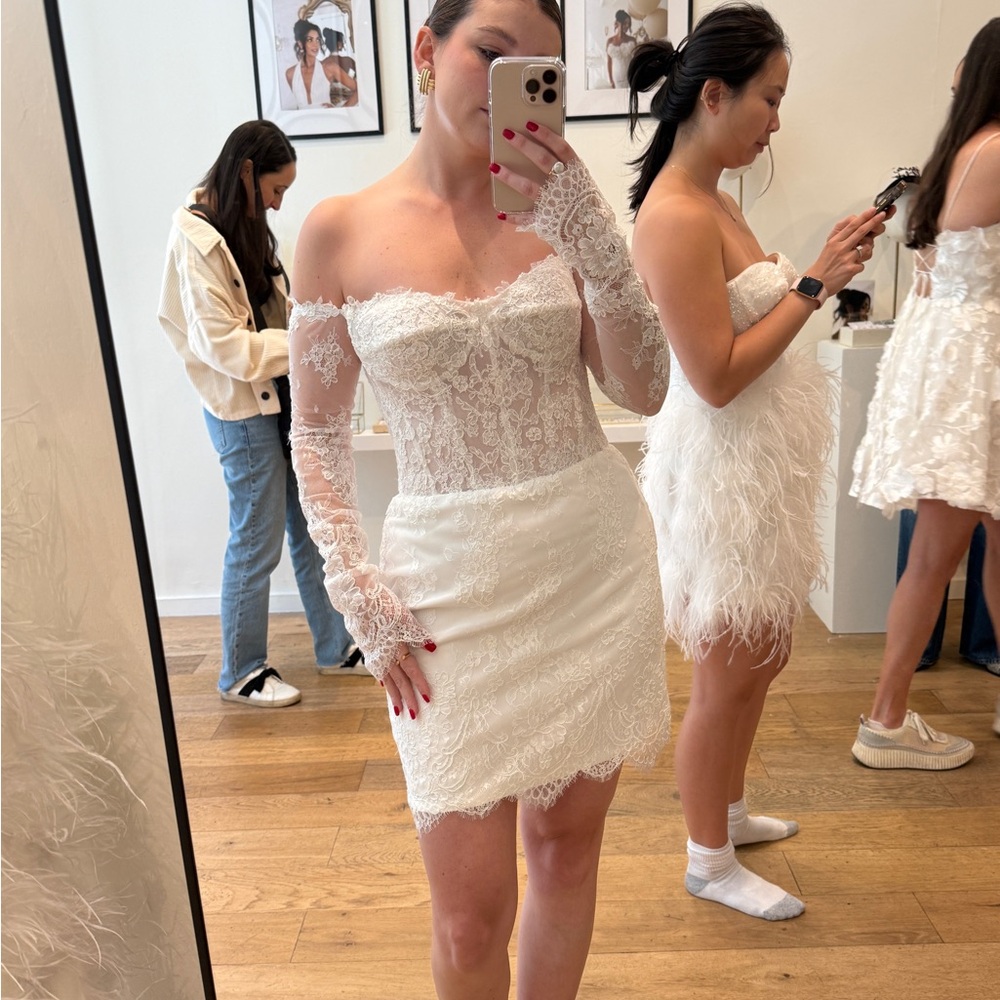 Elegant White Lace Long Sleeve Dress